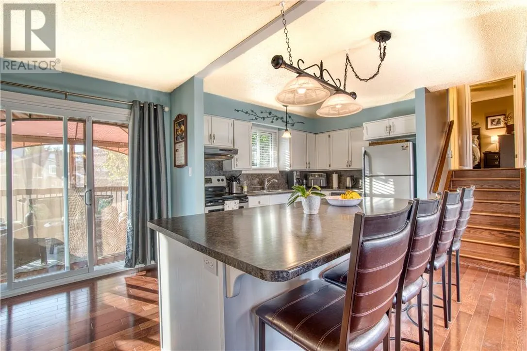 1533 Yarmouth