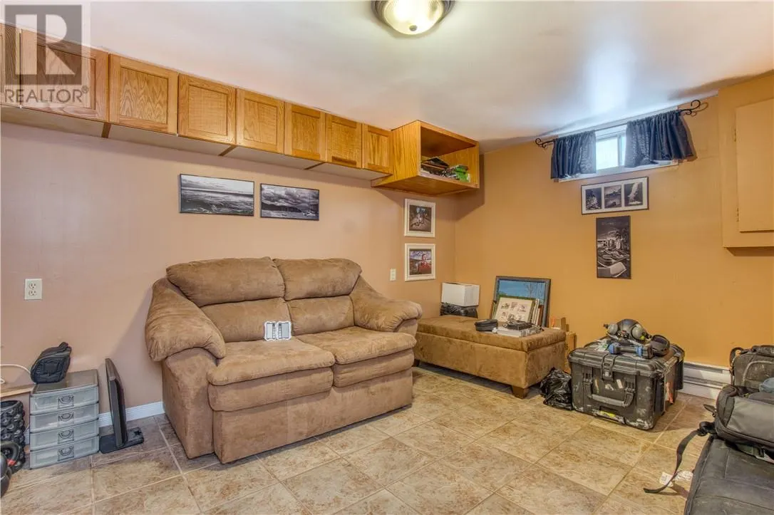 1533 Yarmouth