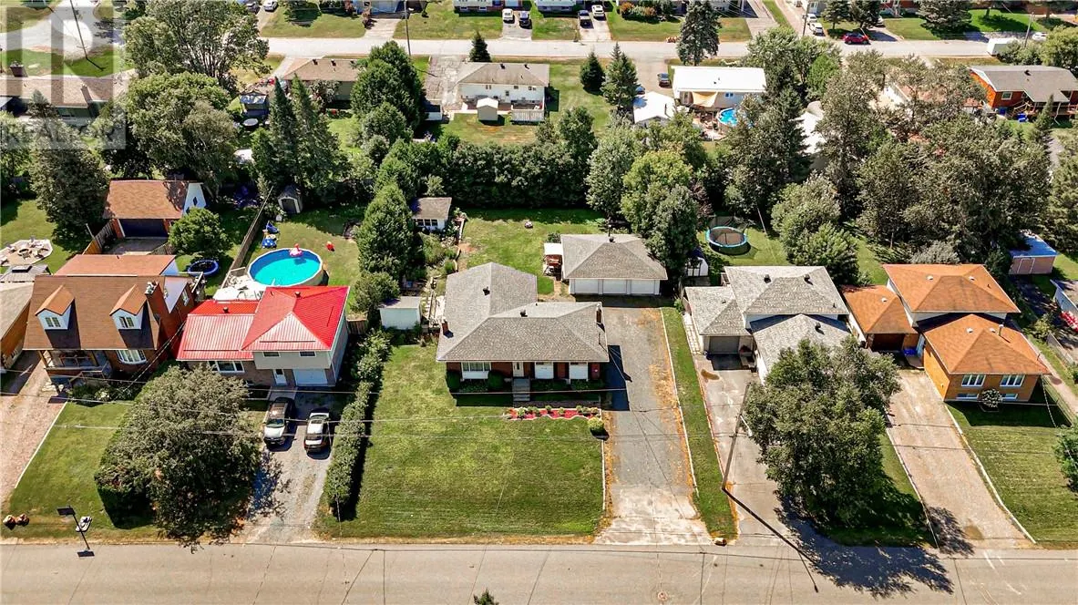 3733 Swanson Court