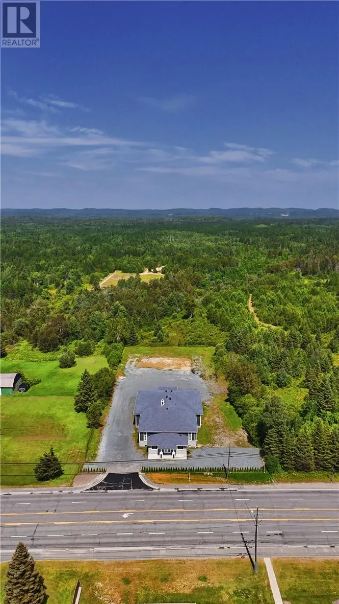 4868 Highway 69 N