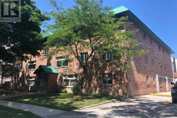 444 JANETTE AVENUE, Windsor