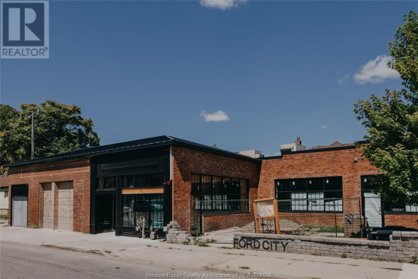 2778 RICHMOND, Windsor