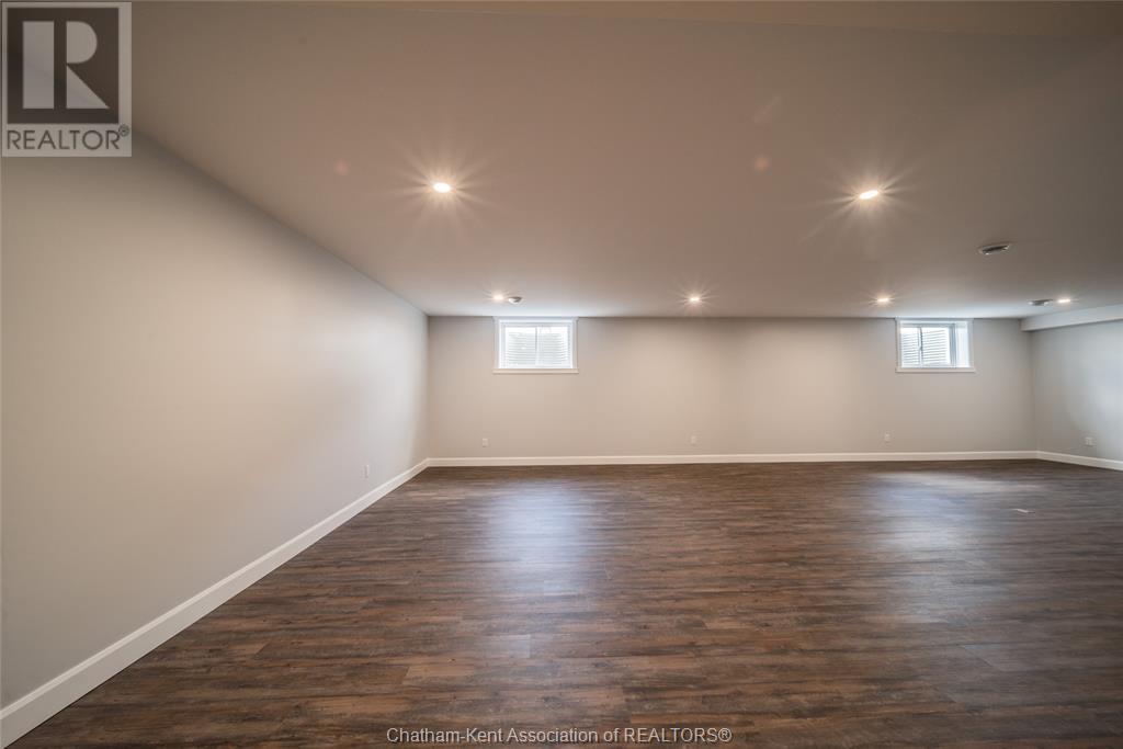 Listing 22019177 - Large Photo # 32