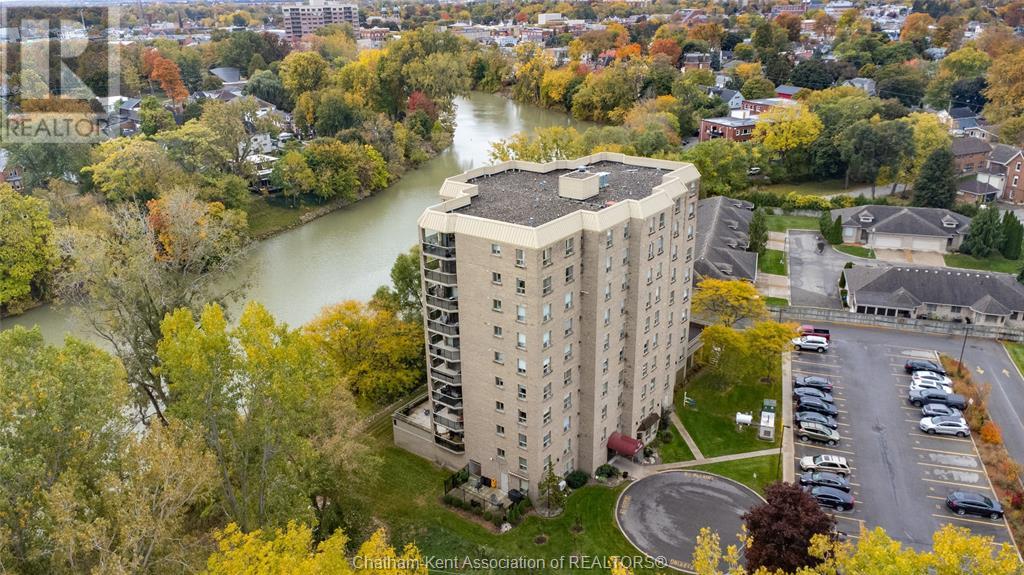 Listing 22023412 - Large Photo # 3
