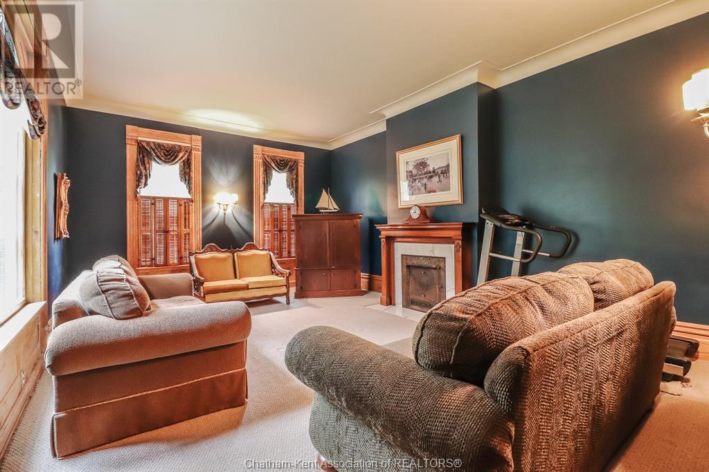 Listing 22023468 - Large Photo # 22
