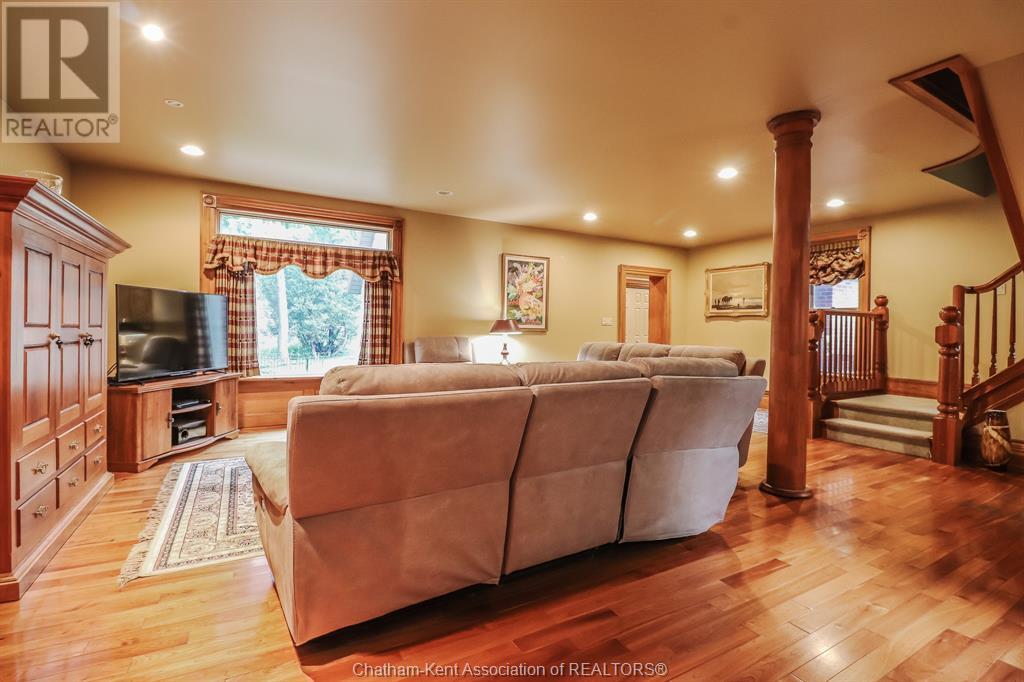 Listing 22023468 - Large Photo # 13