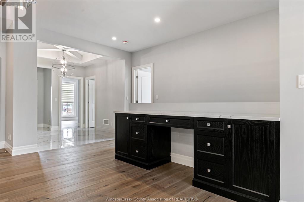 Listing 22025083 - Large Photo # 26