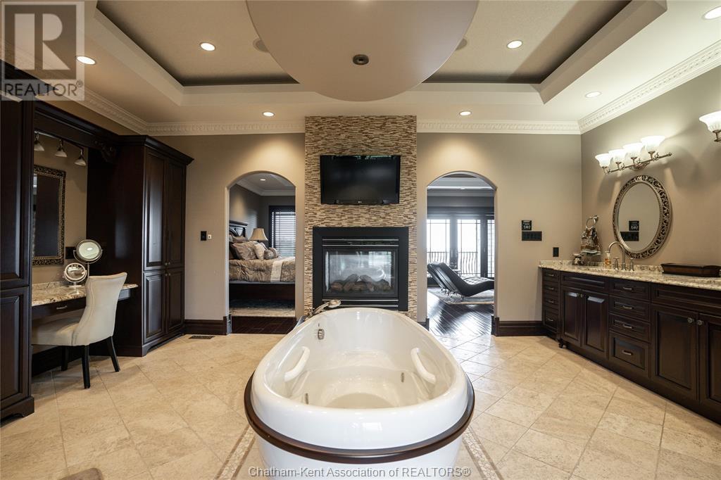 Listing 22025341 - Large Photo # 20
