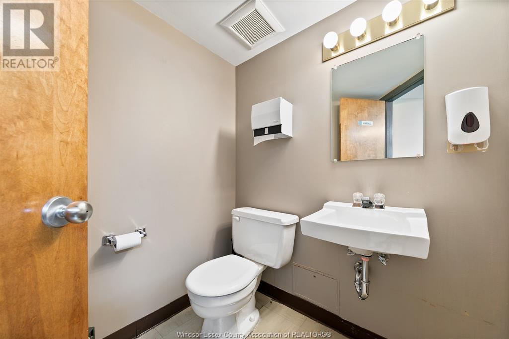 Listing 22025872 - Large Photo # 22