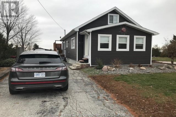 1059 COUNTY RD 31, Lakeshore