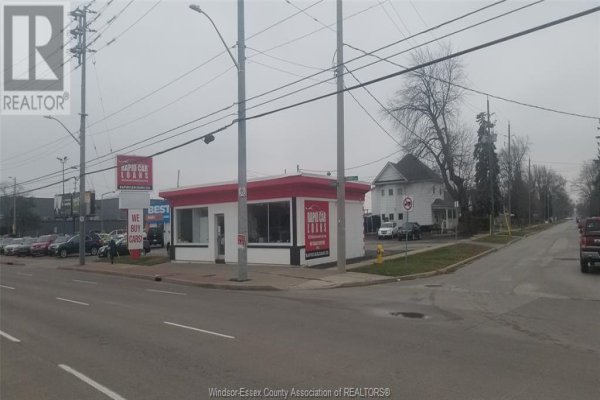 6011 TECUMSEH ROAD East, Windsor
