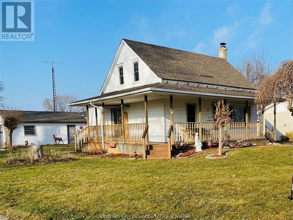 Listing 23000327 - Large Photo # 4