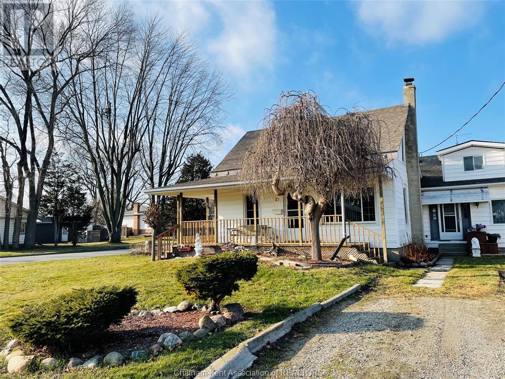 Listing 23000327 - Large Photo # 2