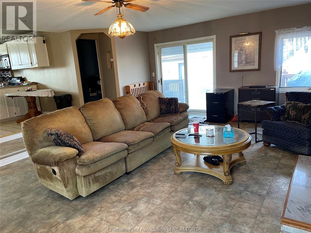 Listing 23000327 - Large Photo # 14