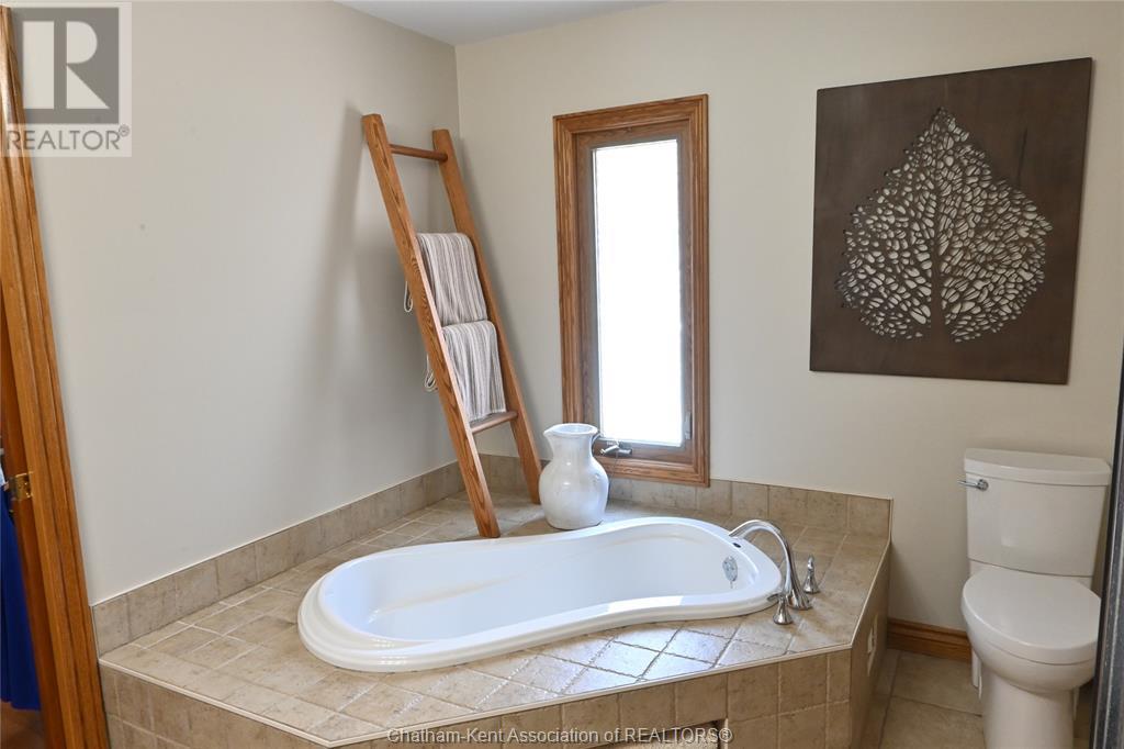 Listing 23000407 - Large Photo # 15