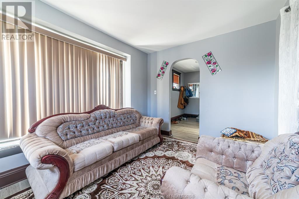 Listing 23000917 - Large Photo # 6