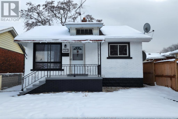 715 ELLIOTT STREET East, Windsor