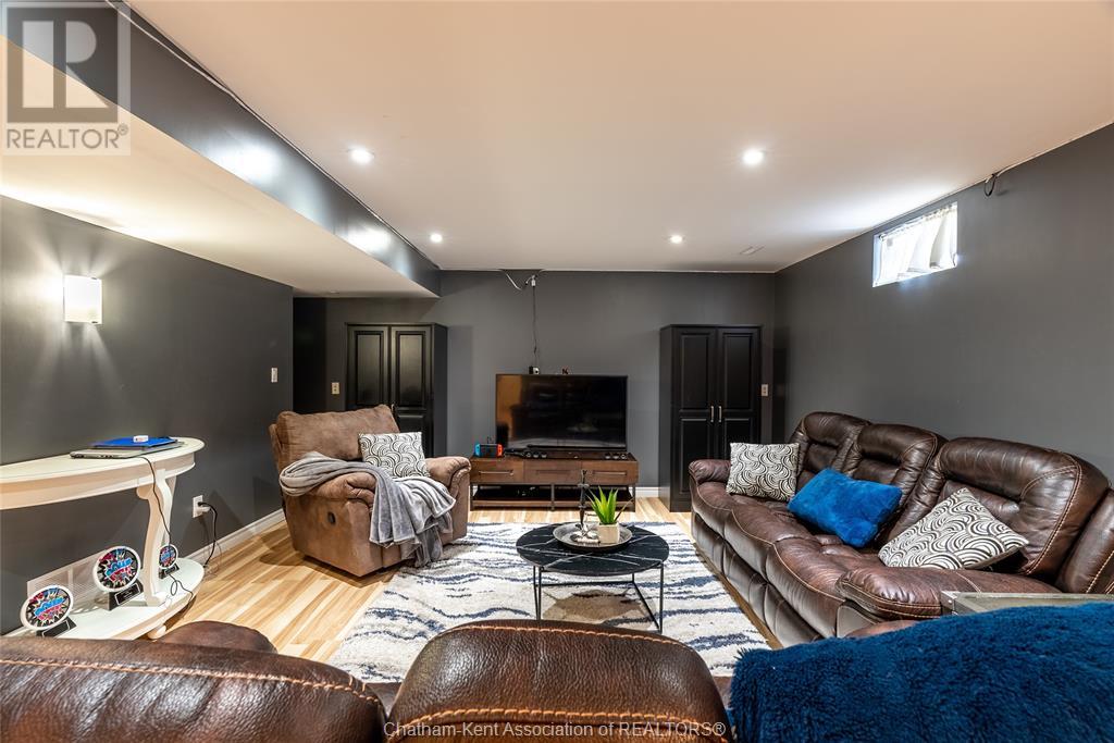 Listing 23001421 - Large Photo # 18
