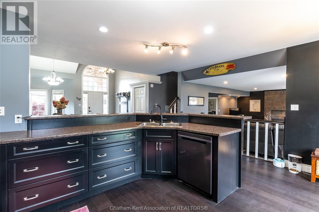 Listing 23001421 - Large Photo # 10