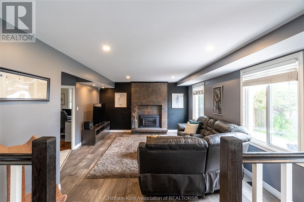 Listing 23001421 - Large Photo # 12