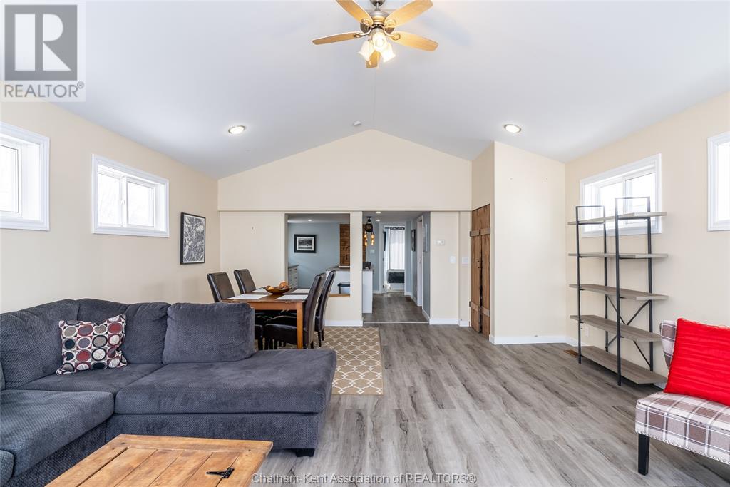Listing 23001428 - Large Photo # 15