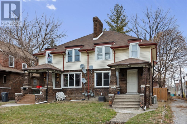 568 ASKIN AVENUE, Windsor