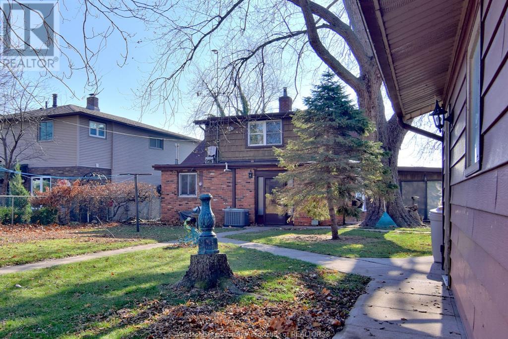 Listing 23002126 - Large Photo # 5