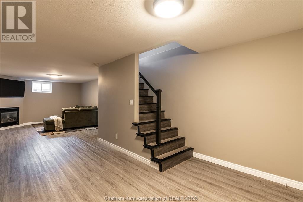 Listing 23002196 - Large Photo # 18
