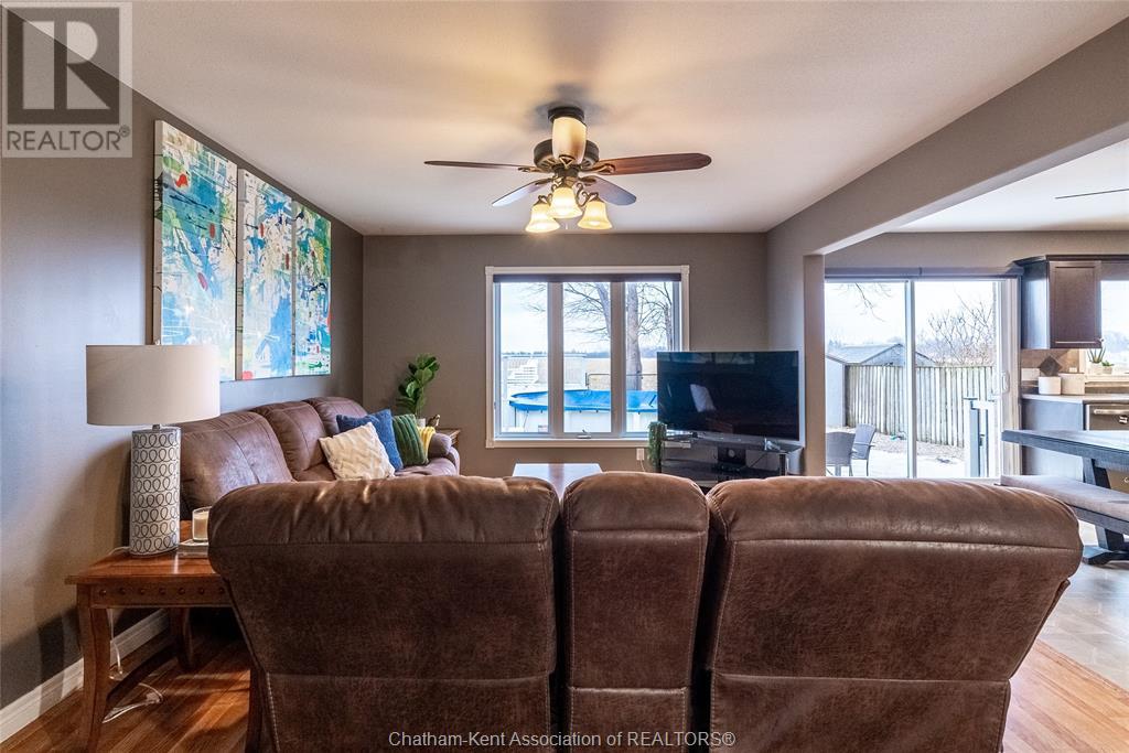 Listing 23002196 - Large Photo # 6