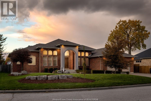3366 GUNDY PARK, Windsor