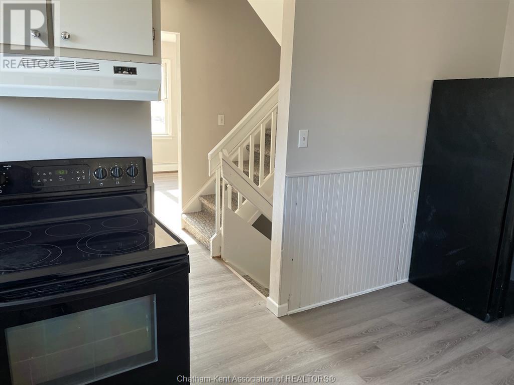 Listing 23002928 - Large Photo # 6