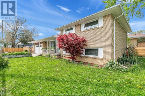 888 CATARAQUI STREET, Windsor
