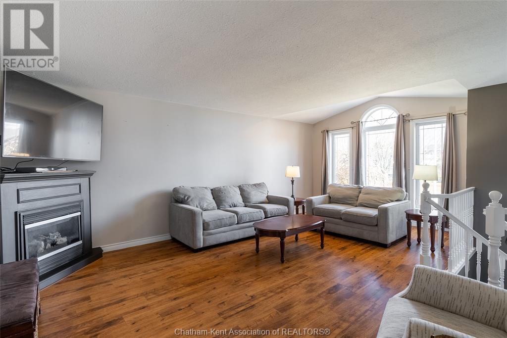 Listing 23003138 - Large Photo # 16