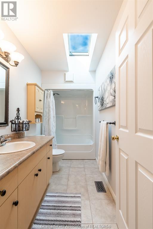 Listing 23003198 - Large Photo # 13