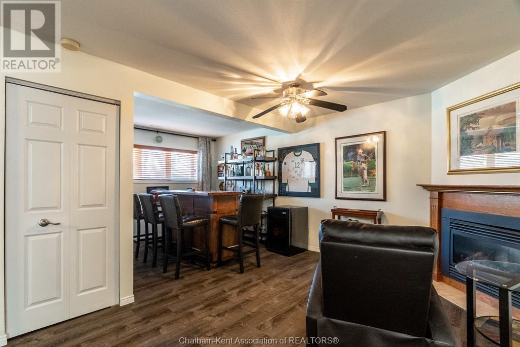 Listing 23003198 - Large Photo # 18