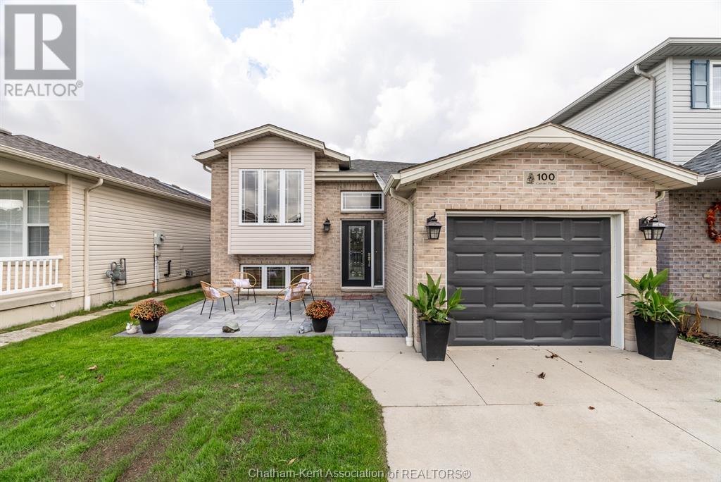 Listing 23003198 - Large Photo # 1