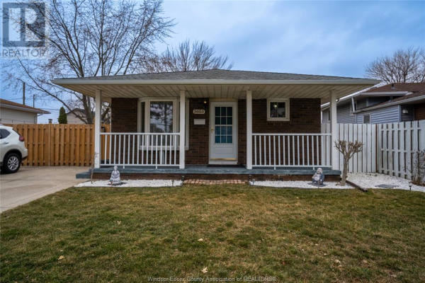 3025 JEFFERSON BOULEVARD, Windsor