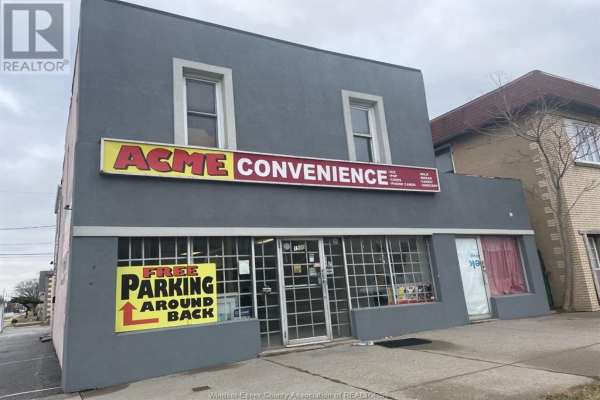 1500-1502 HOWARD AVENUE, Windsor