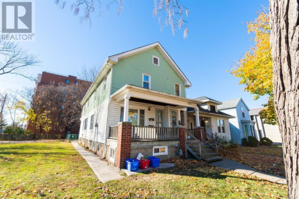 887 Howard Unit# 3, Windsor
