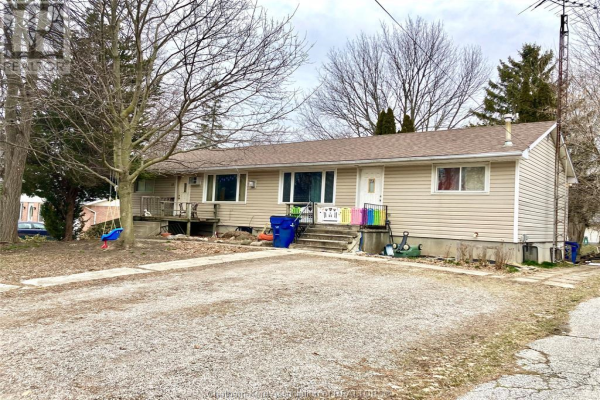 17 Erie STREET North Unit# A/B, Ridgetown