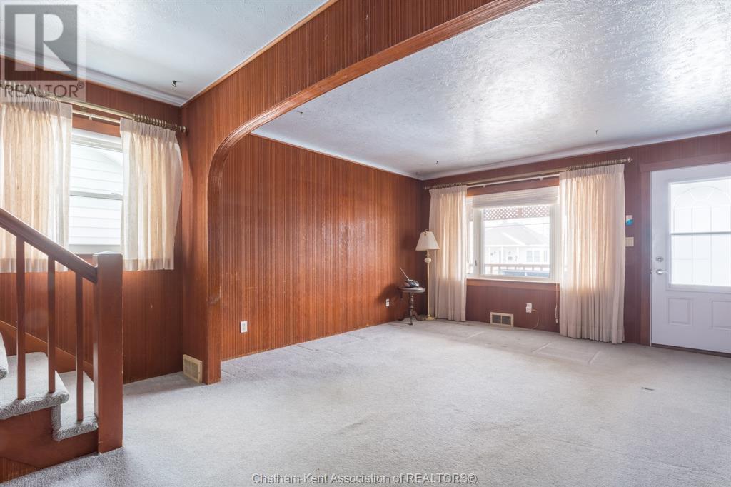Listing 23003926 - Large Photo # 4