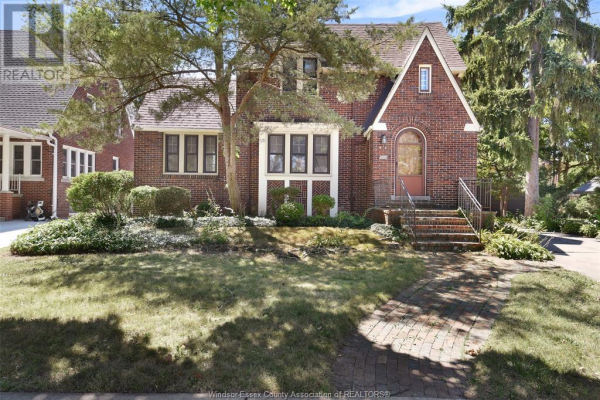 275 JEFFERSON, Windsor