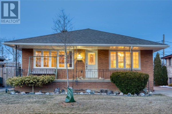 1920 OLIVE ROAD, Windsor