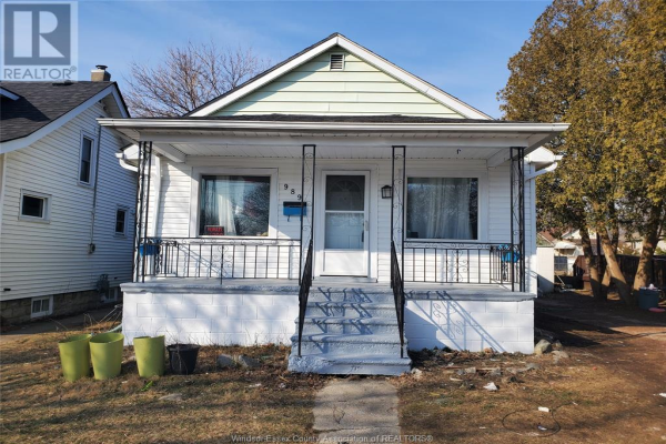 989 Campbell AVENUE, Windsor