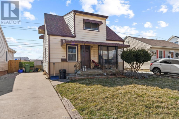 1347 Central AVENUE, Windsor