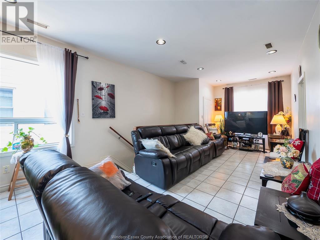 Listing 23004439 - Large Photo # 27
