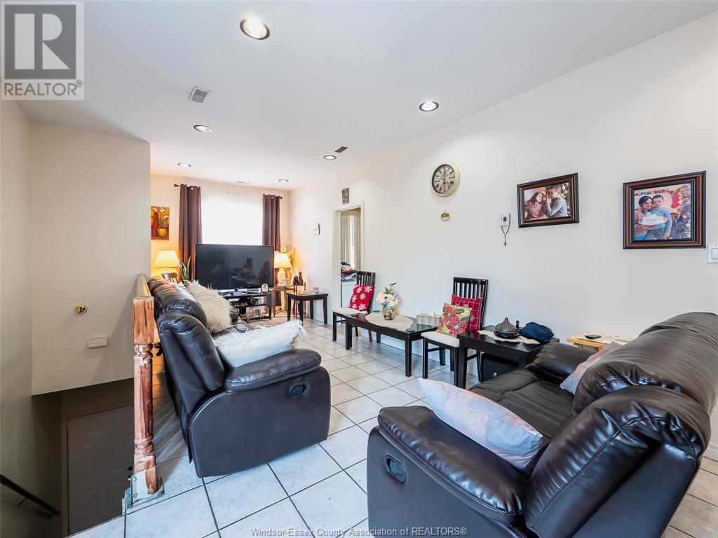 Listing 23004439 - Large Photo # 26