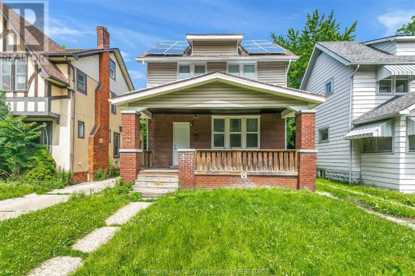 346 RANDOLPH, Windsor