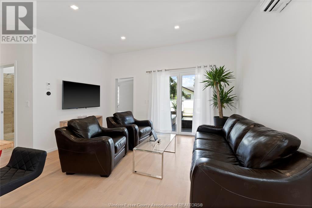 Listing 23004520 - Large Photo # 25