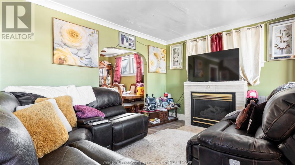 Listing 23004647 - Large Photo # 6